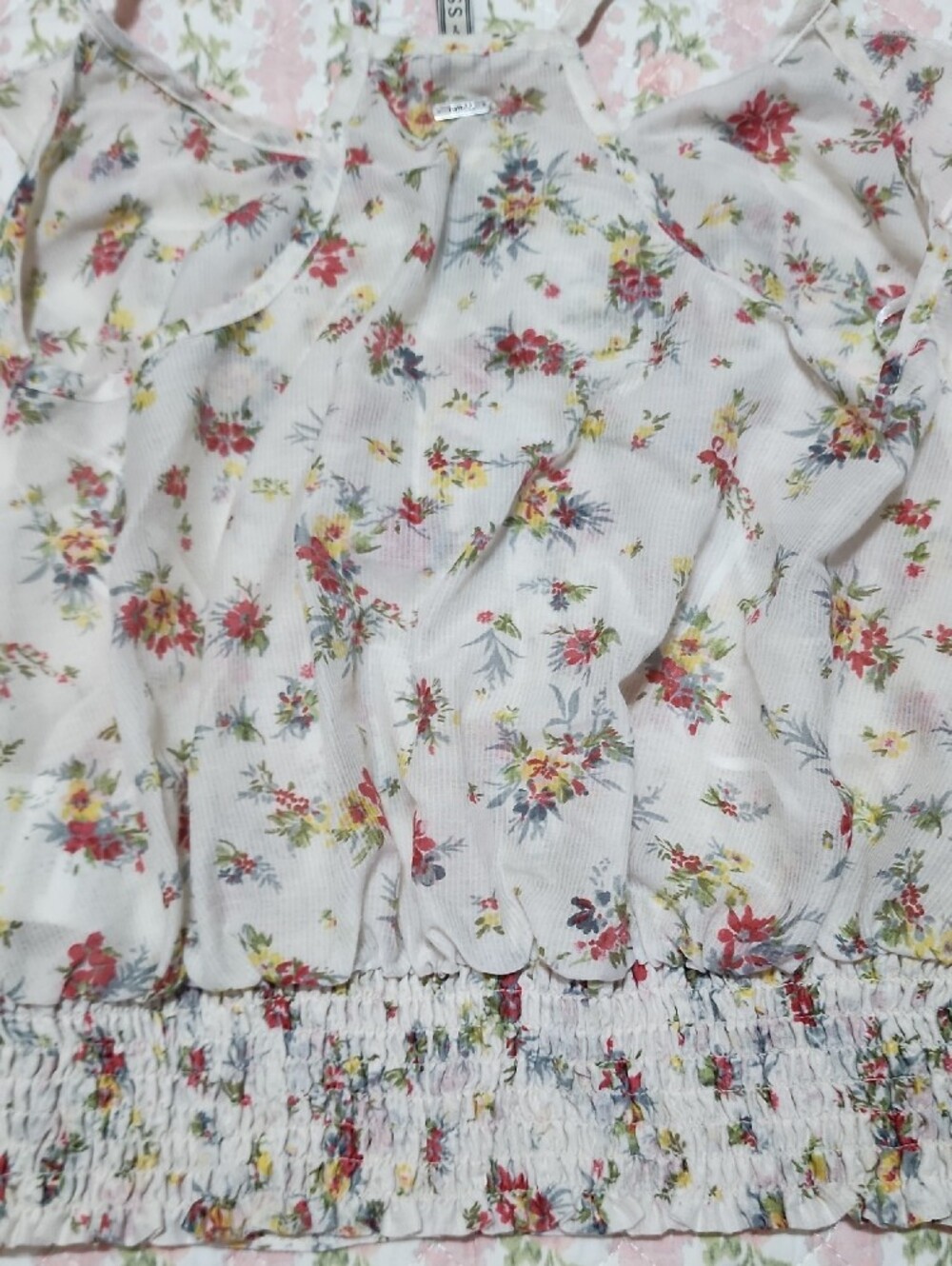 GUESS 💕 Floral Ruffle Cami XS - Picture 11 of 12